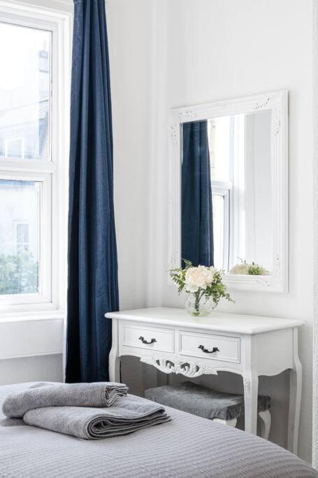Central Bath Apartment Εξωτερικό φωτογραφία